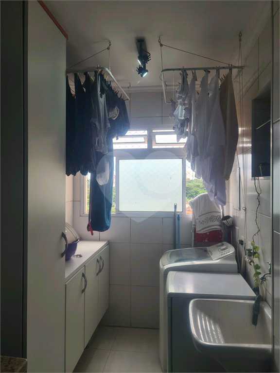 APARTAMENTO em CAMPO GRANDE