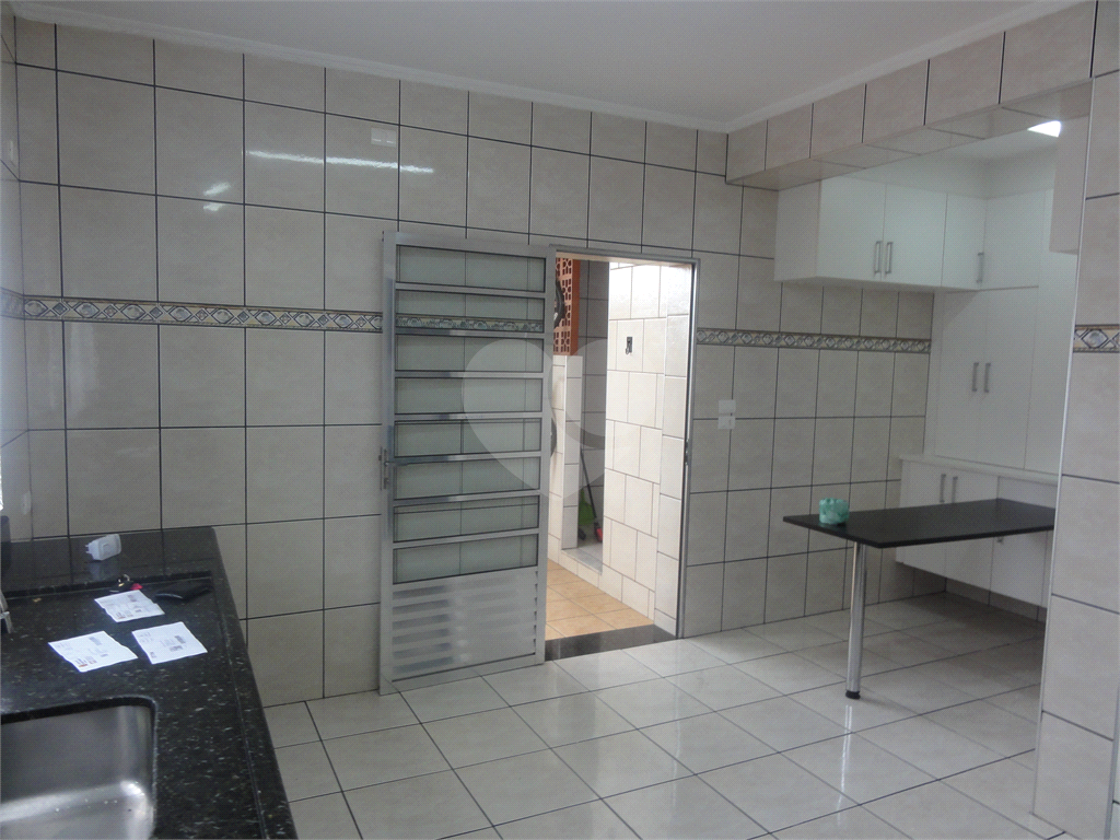 Sobrado à venda com 3 quartos, 140m² - Foto 4