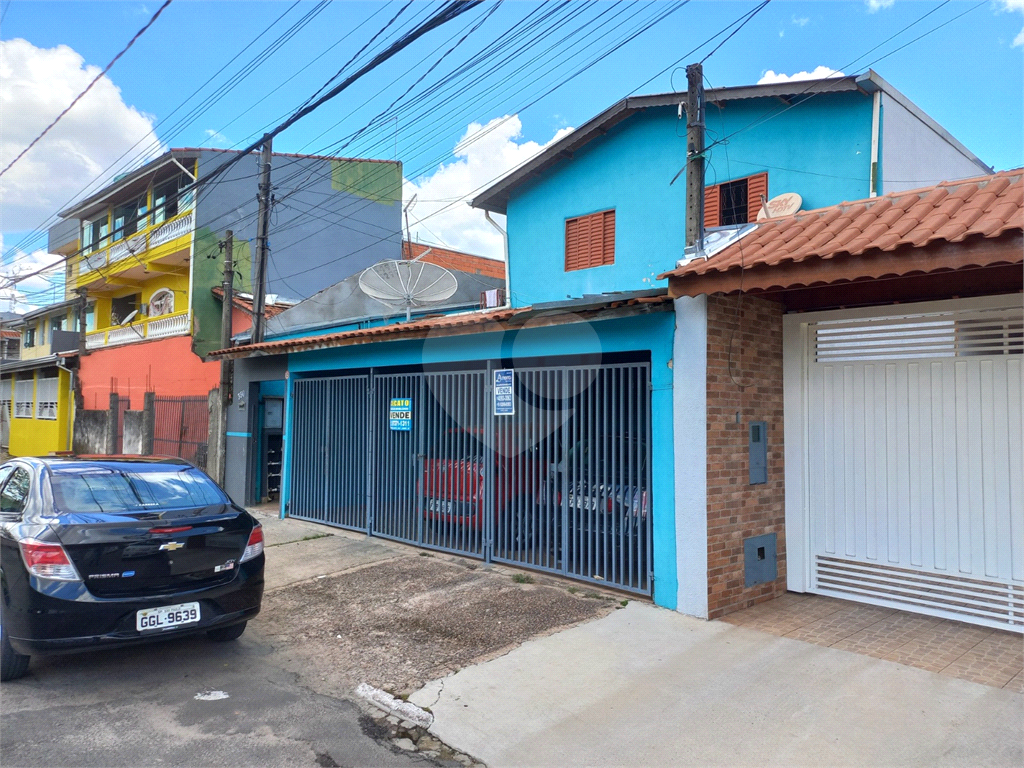 Casa à venda com 4 quartos, 300m² - Foto 25