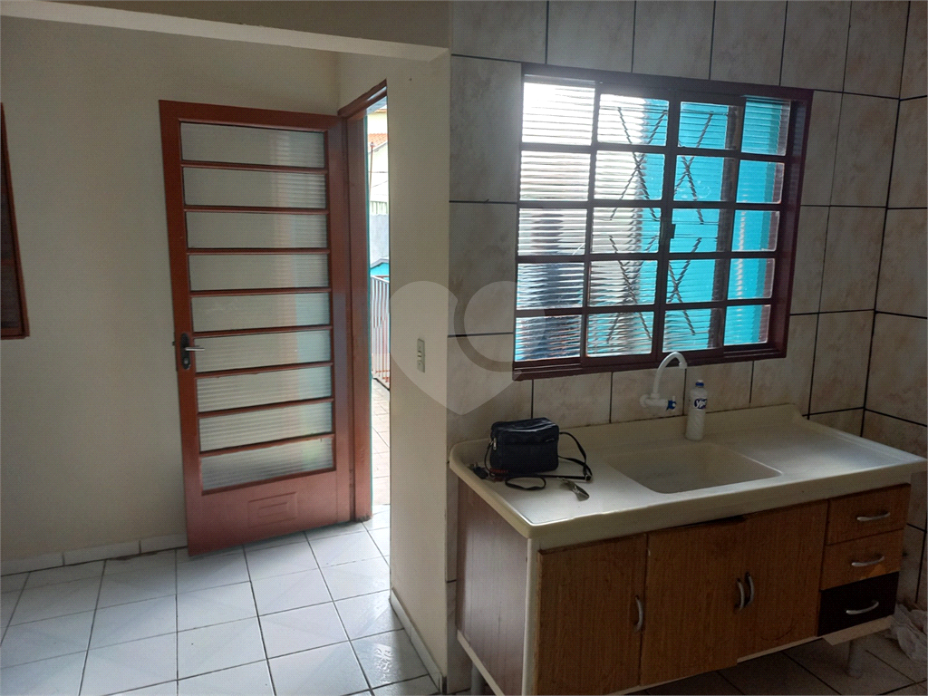 Casa à venda com 4 quartos, 300m² - Foto 17
