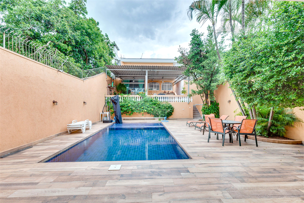 Casa, 4 quartos, 500 m² - Foto 1