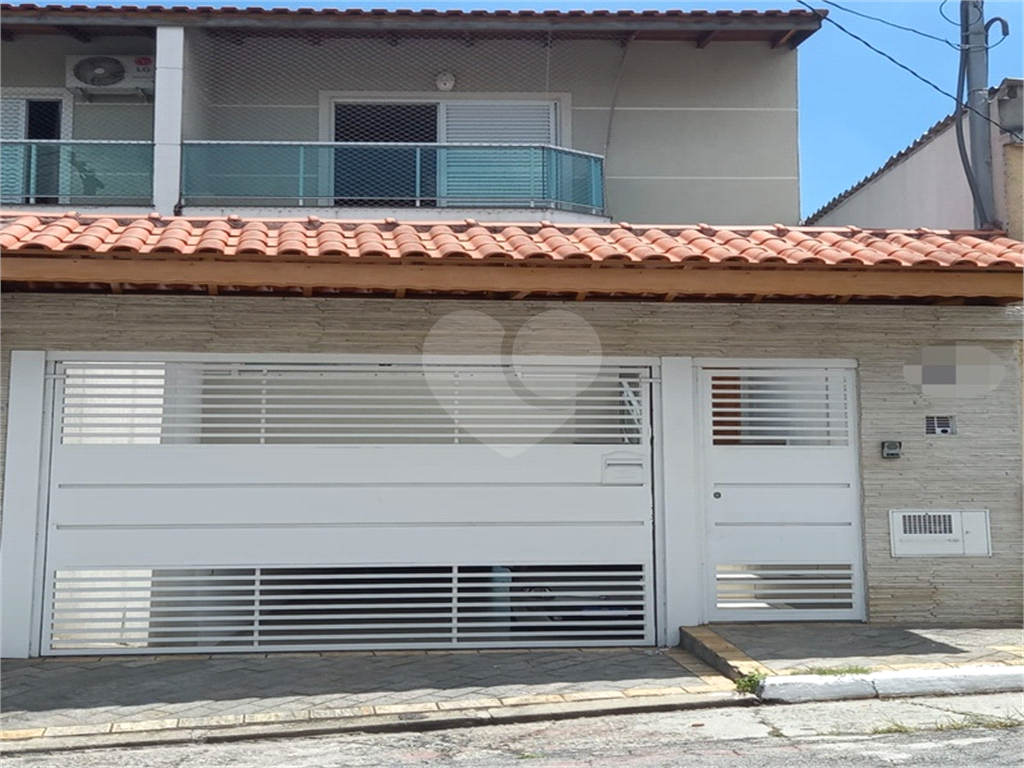 Sobrado à venda com 3 quartos, 400m² - Foto 1