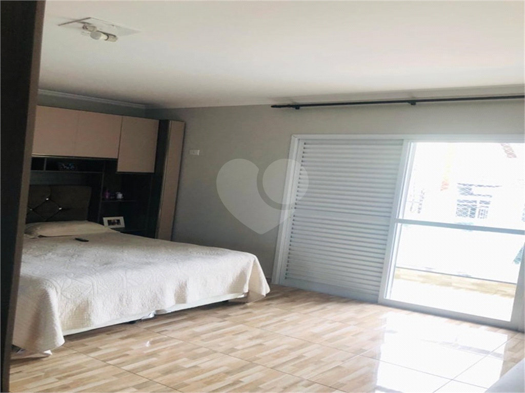 Sobrado à venda com 3 quartos, 400m² - Foto 15