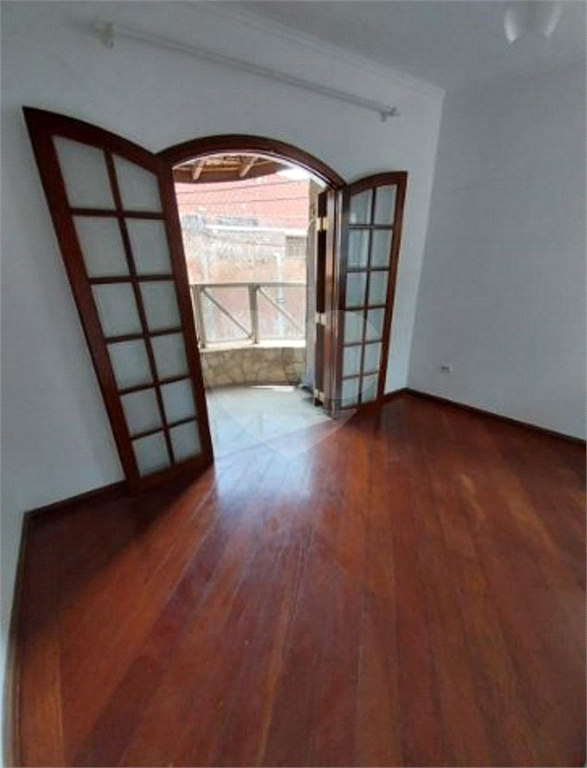 SOBRADO em LIMÃO