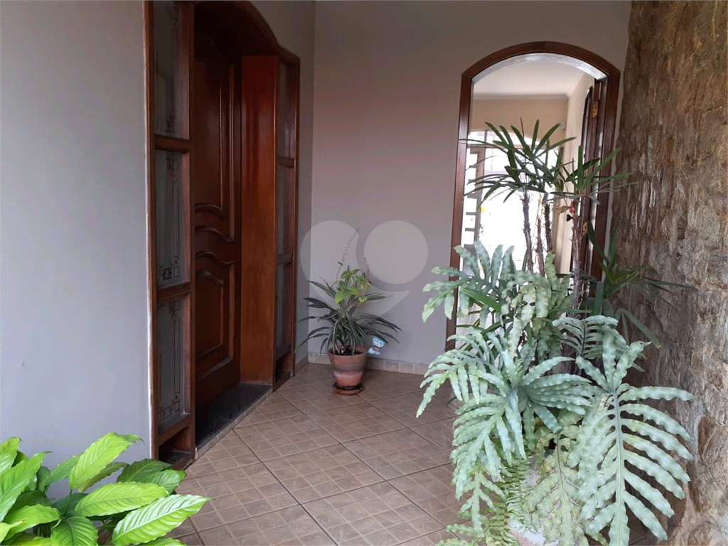 Sobrado na Vila Rosália, terreno 10x30 