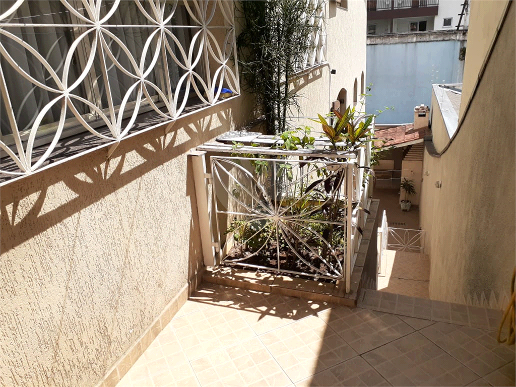 Sobrado na Vila Rosália, terreno 10x30 