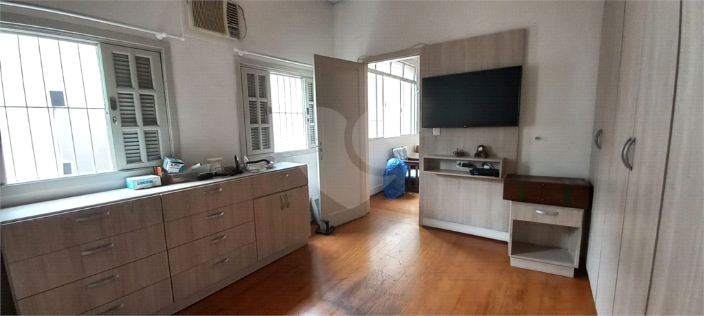 Casa para alugar com 3 quartos, 681m² - Foto 7
