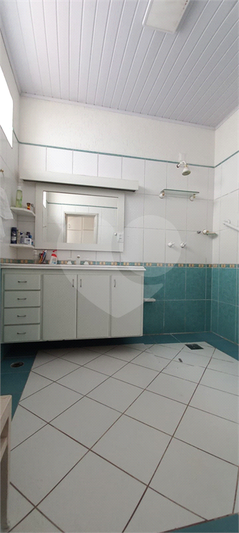 Casa para alugar com 3 quartos, 681m² - Foto 11