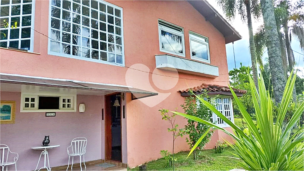 Casa de Condomínio à venda com 6 quartos, 310m² - Foto 32