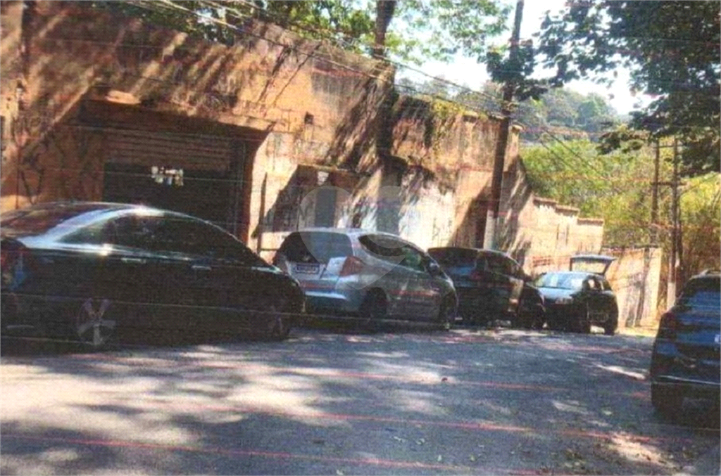 Terreno à venda em Vila Santos - SP