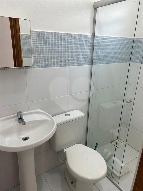 Casa para alugar com 2 quartos, 55m² - Foto 9