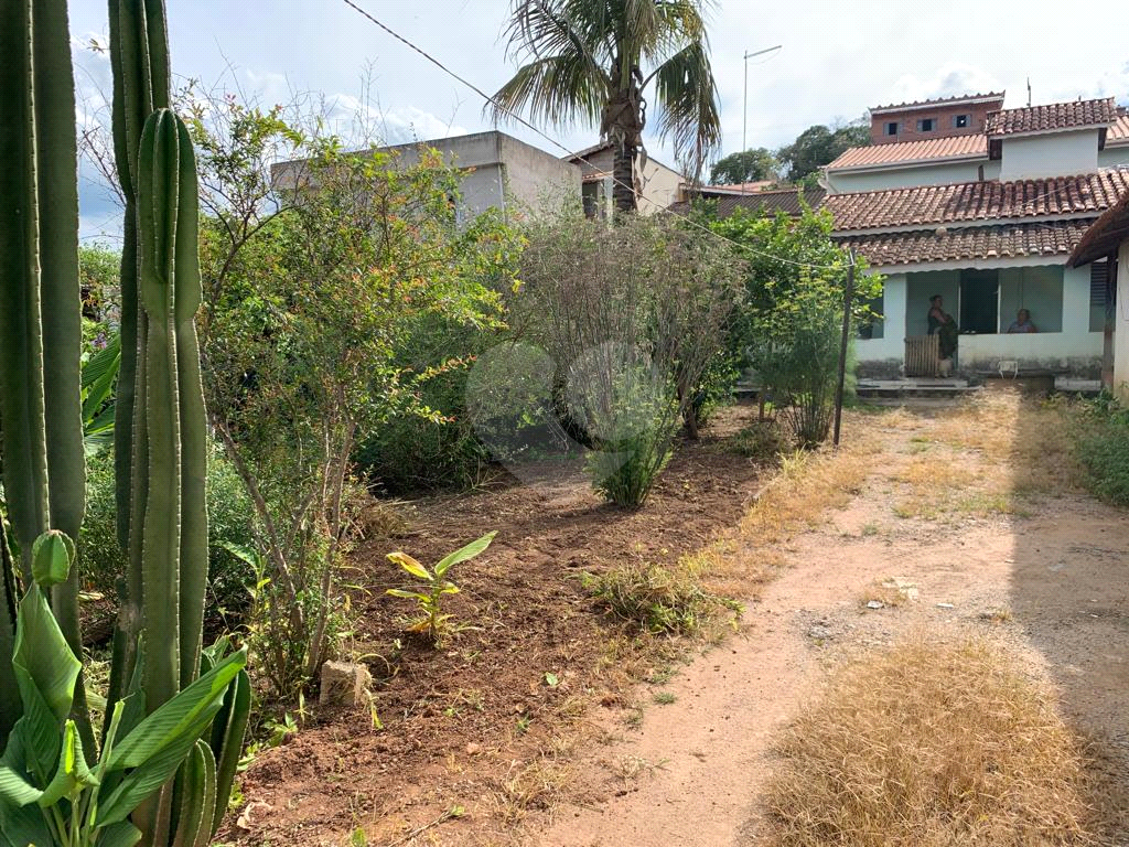 Fazenda à venda com 3 quartos, 163m² - Foto 2