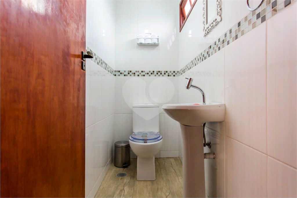 Sobrado 4 Quartos - 1 Suíte em Osasco