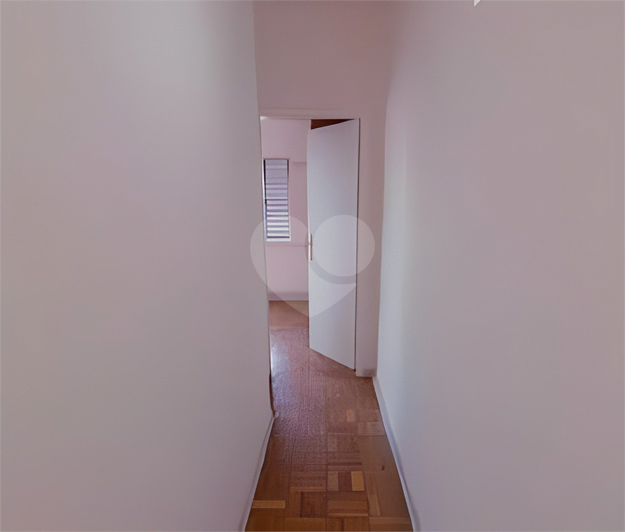 Amplo apartamento à venda no Bom Retiro com 2 quartos sendo 1 suíte, 1 vaga-Portaria 24 horas