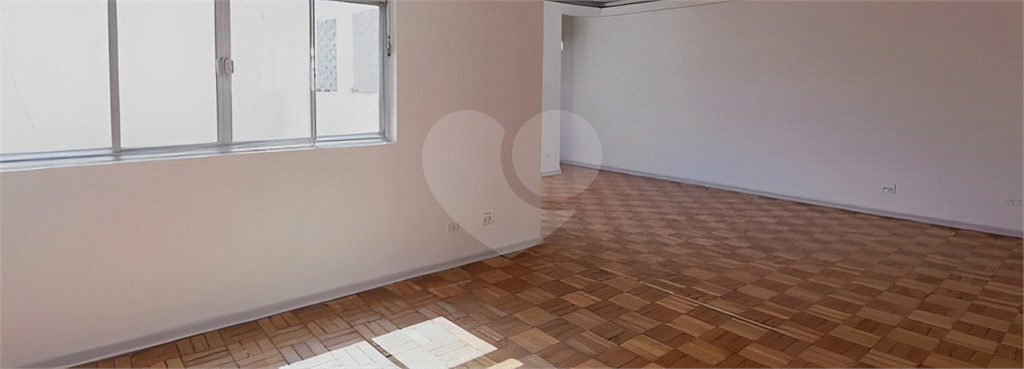 Amplo apartamento à venda no Bom Retiro com 2 quartos sendo 1 suíte, 1 vaga-Portaria 24 horas