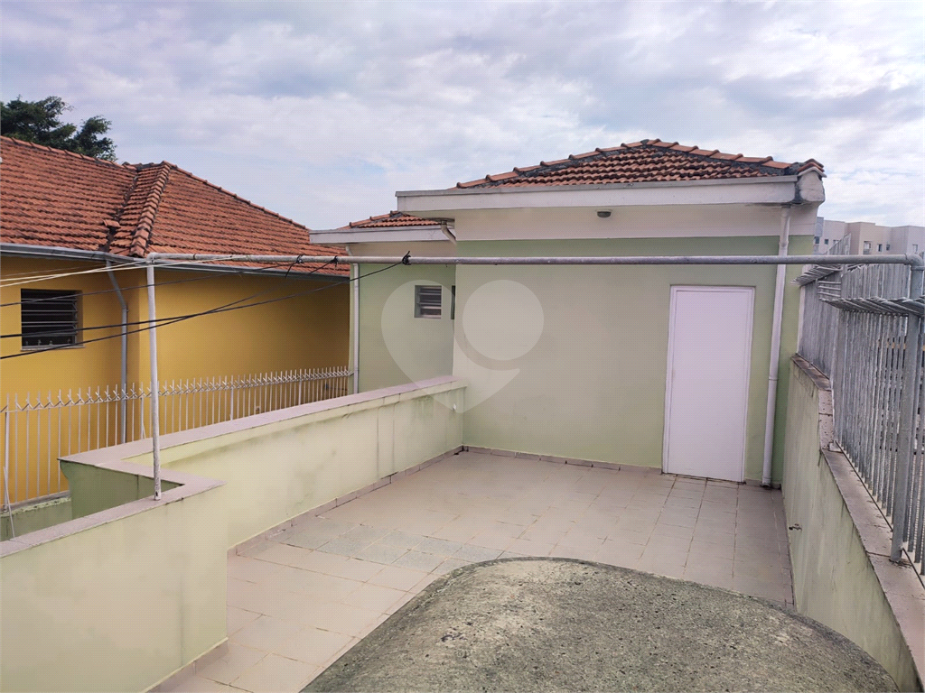 Sobrado à venda com 3 quartos, 200m² - Foto 18