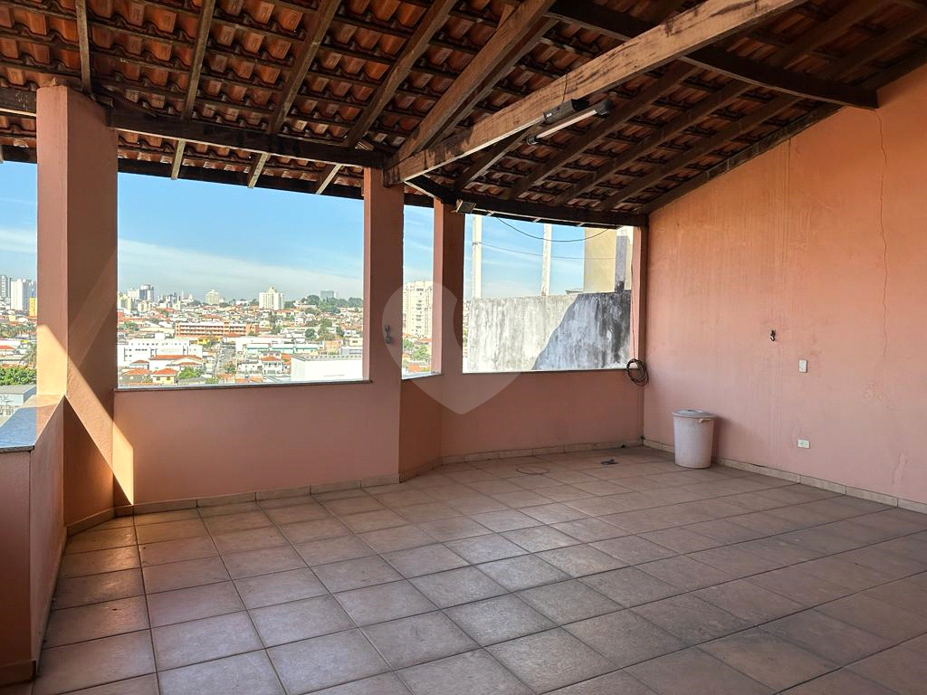 Sobrado à venda com 3 quartos, 300m² - Foto 25