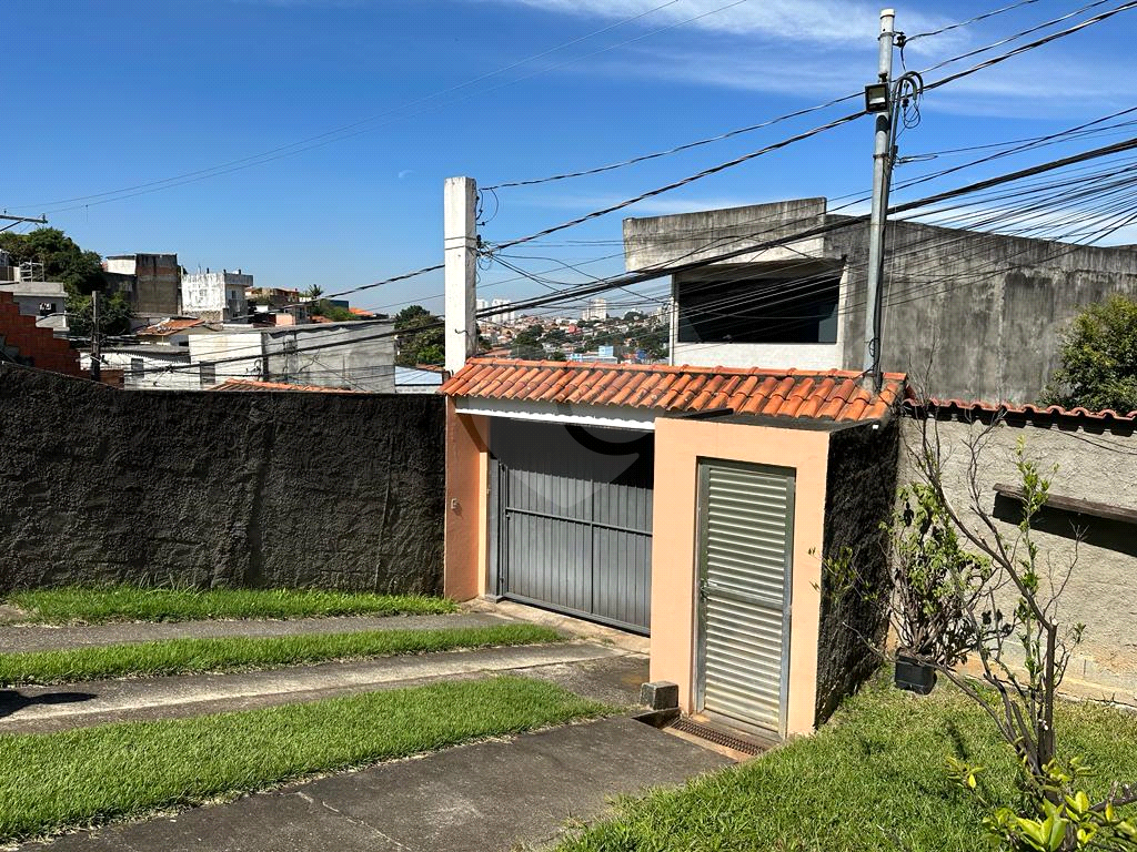 Sobrado à venda com 3 quartos, 300m² - Foto 38