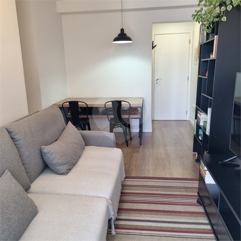 APARTAMENTO em VILA GUILHERME