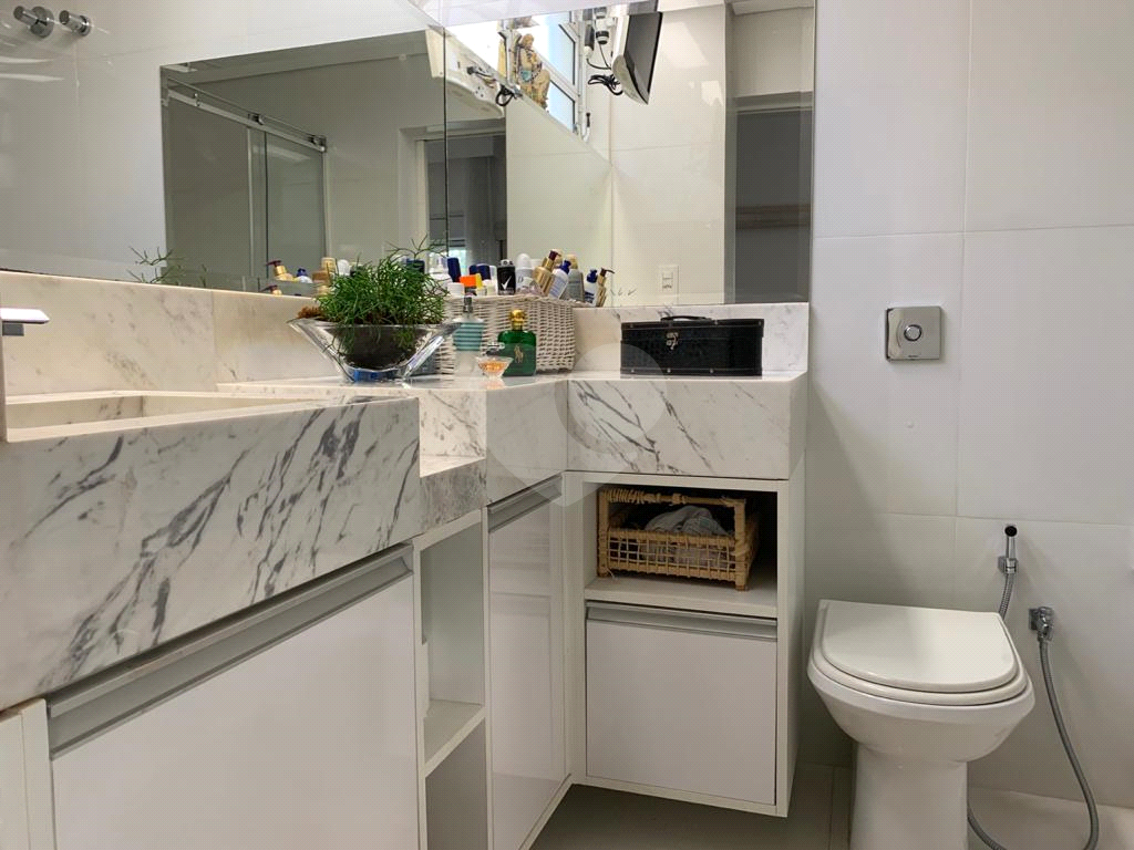 APARTAMENTO em JARDIM PAULISTA