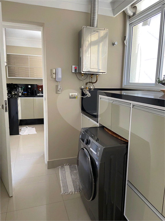 APARTAMENTO em JARDIM PAULISTA