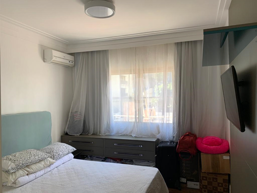 APARTAMENTO em JARDIM PAULISTA