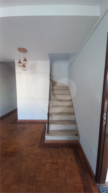 AMPLO SOBRADO PROXIMO AV AGUA FRIA