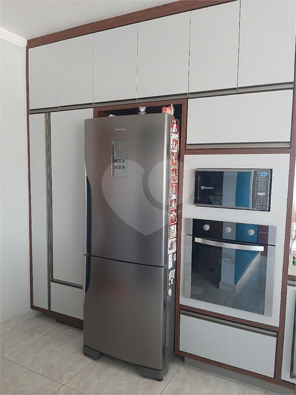 Casa à venda com 3 quartos, 280m² - Foto 4