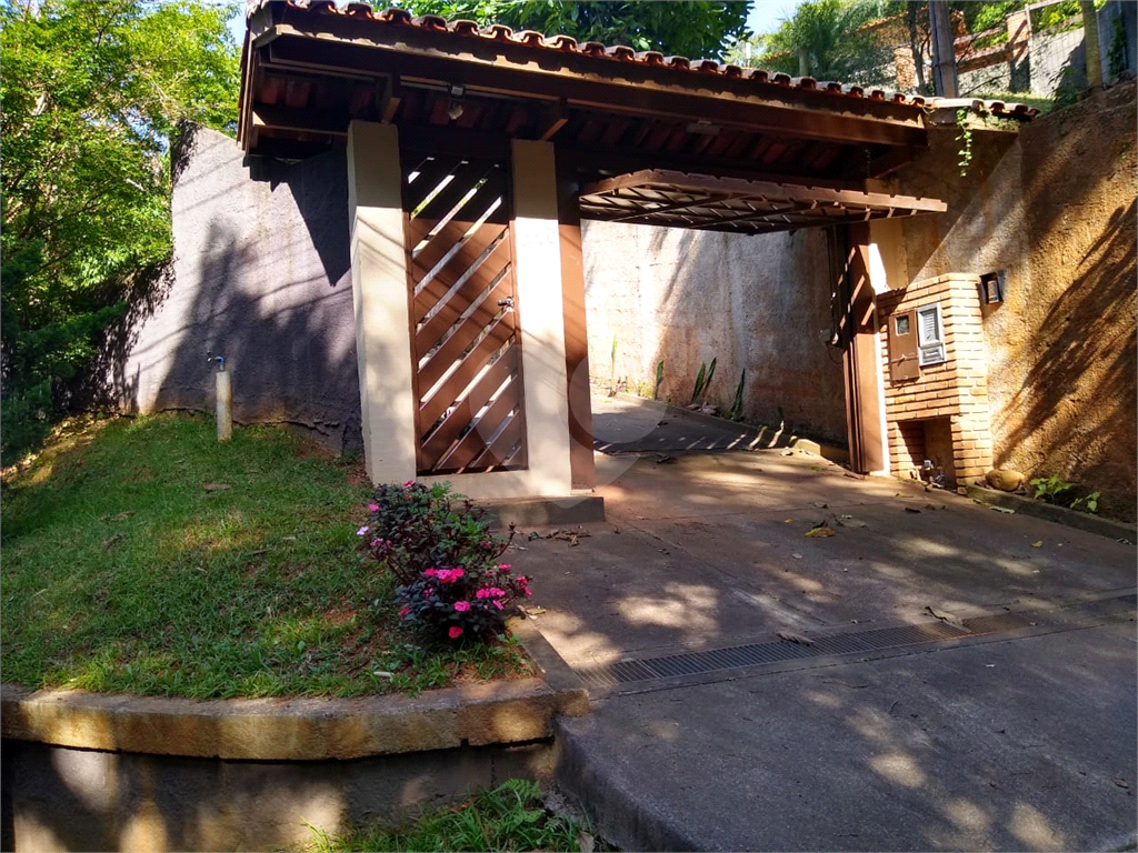 Sobrado à venda com 4 quartos, 201m² - Foto 2