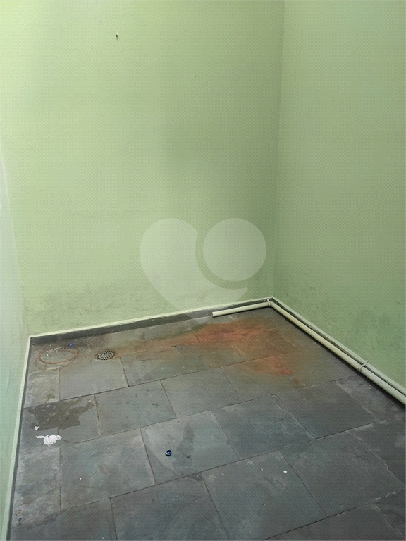 terreno de mil metros quadrados na parada inglesa