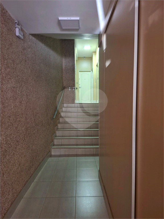 APARTAMENTO em PERDIZES
