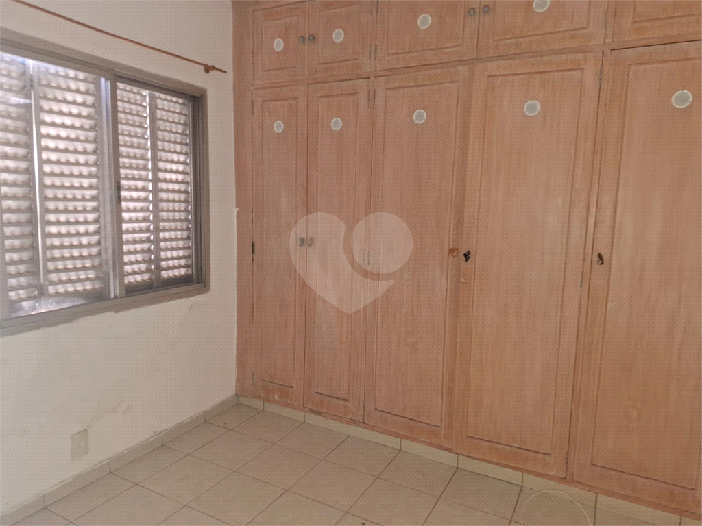 APARTAMENTO em PERDIZES