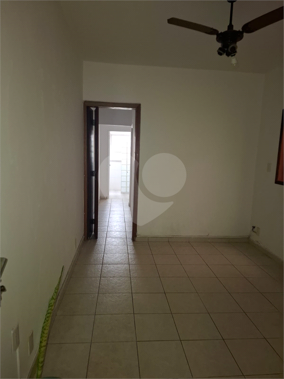 APARTAMENTO em PERDIZES