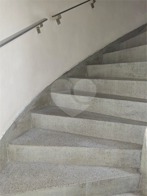 APARTAMENTO em PERDIZES