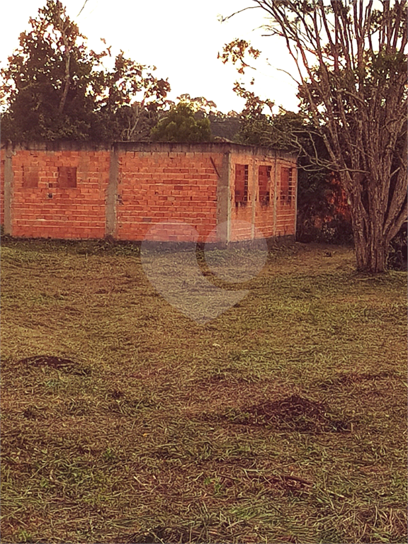 Excelente terreno com 1730 m² a venda no  Bairro Granjinha Regina Maria -Embu Guaçu SP.