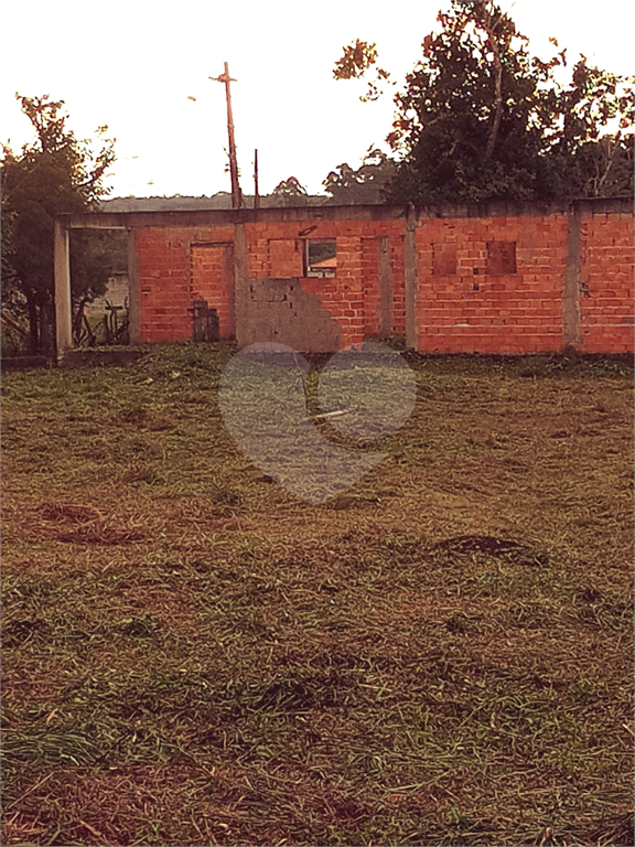 Excelente terreno com 1730 m² a venda no  Bairro Granjinha Regina Maria -Embu Guaçu SP.