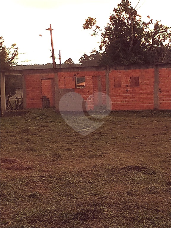 Excelente terreno com 1730 m² a venda no  Bairro Granjinha Regina Maria -Embu Guaçu SP.