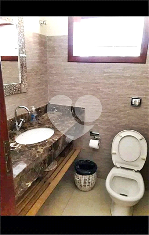 Casa à venda com 4 quartos, 330m² - Foto 44