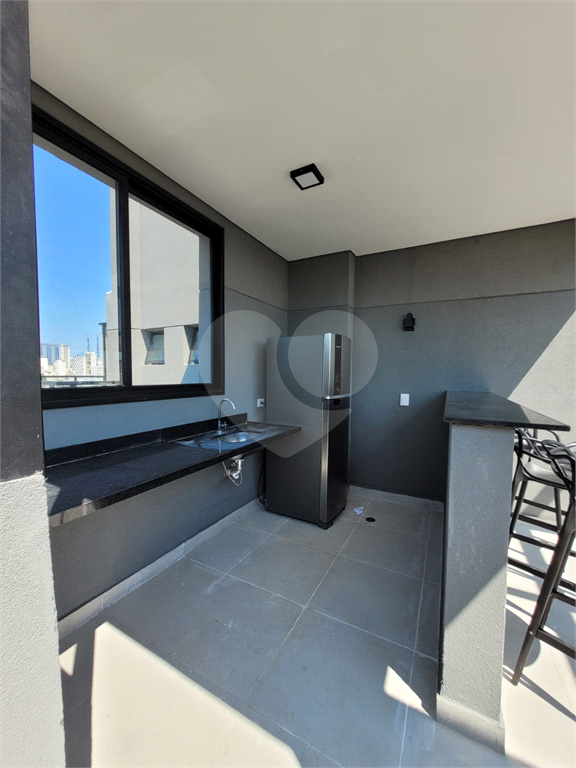 Apartamento à venda, 45 m² com 2 dormitórios e 1 vaga no Bairro Bela Vista.