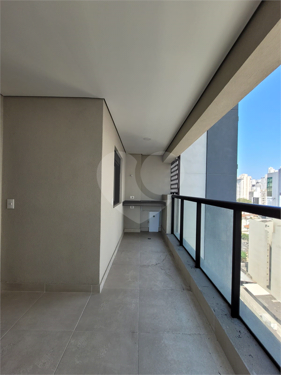 Apartamento à venda, 45 m² com 2 dormitórios e 1 vaga no Bairro Bela Vista.