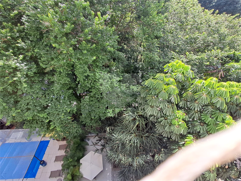 Imóvel de 226m² exclusivo com sala ampla 4 quartos, 2 suítes, 4 vagas Higienópolis