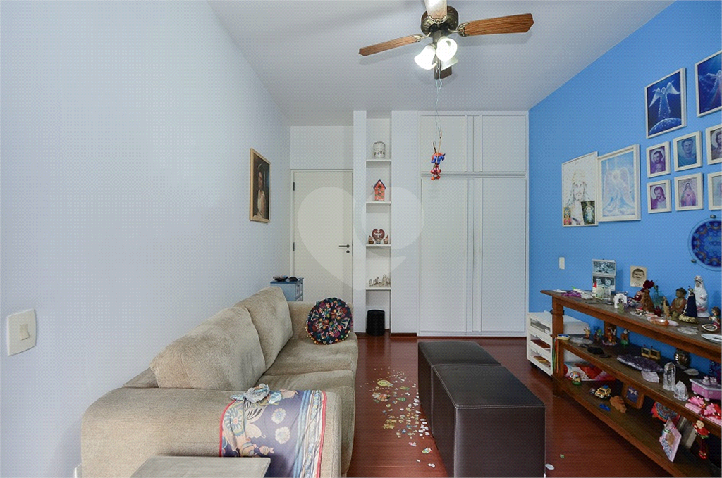 Imóvel de 226m² exclusivo com sala ampla 4 quartos, 2 suítes, 4 vagas Higienópolis