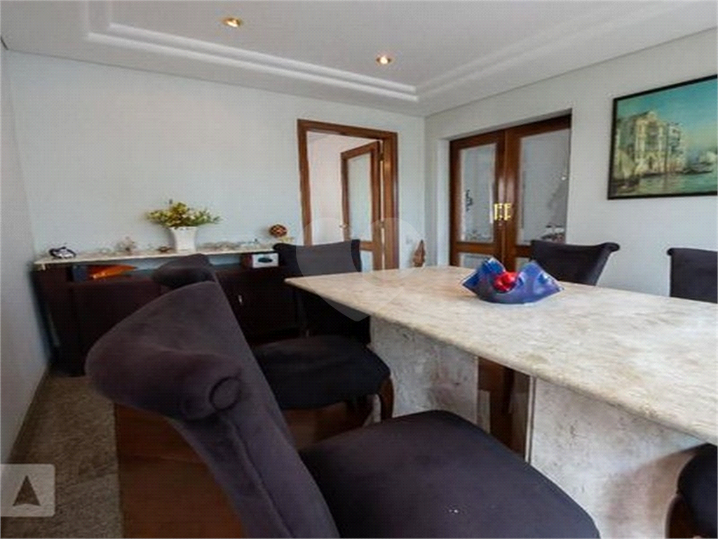 APARTAMENTO em SANTANA