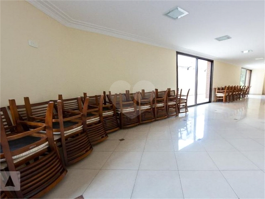APARTAMENTO em SANTANA