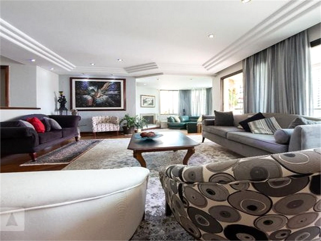APARTAMENTO em SANTANA