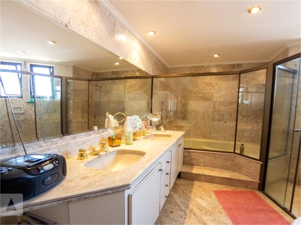 APARTAMENTO em SANTANA