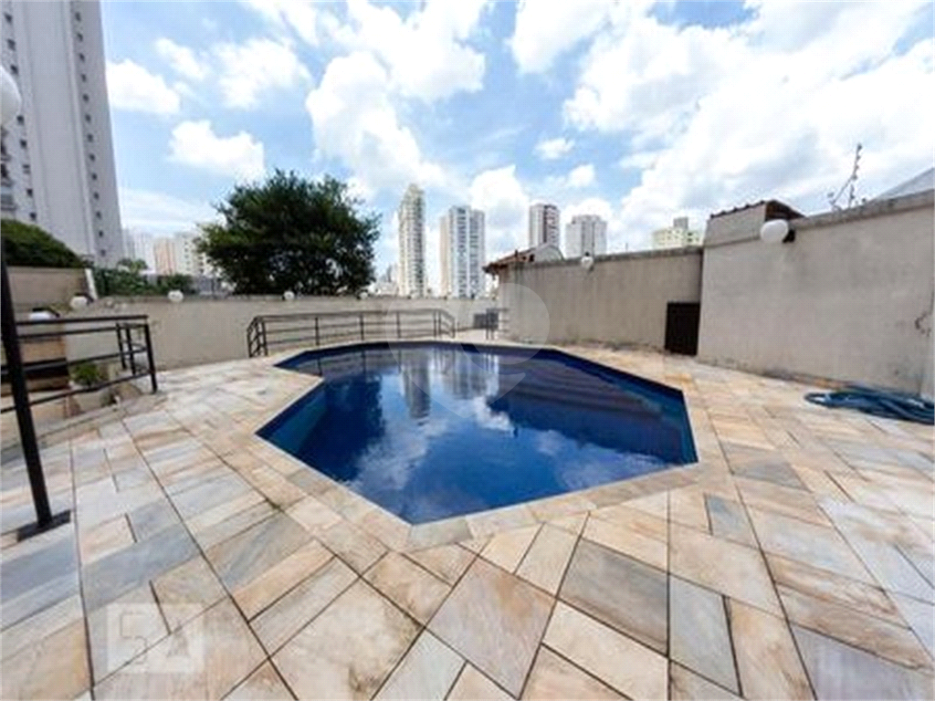 APARTAMENTO em SANTANA