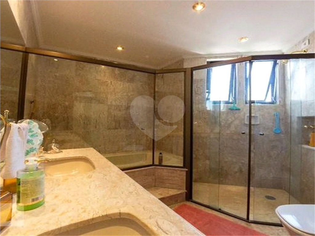 APARTAMENTO em SANTANA