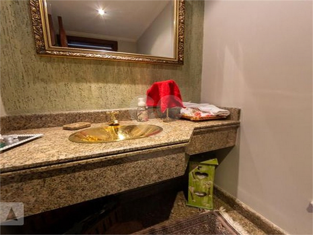 APARTAMENTO em SANTANA