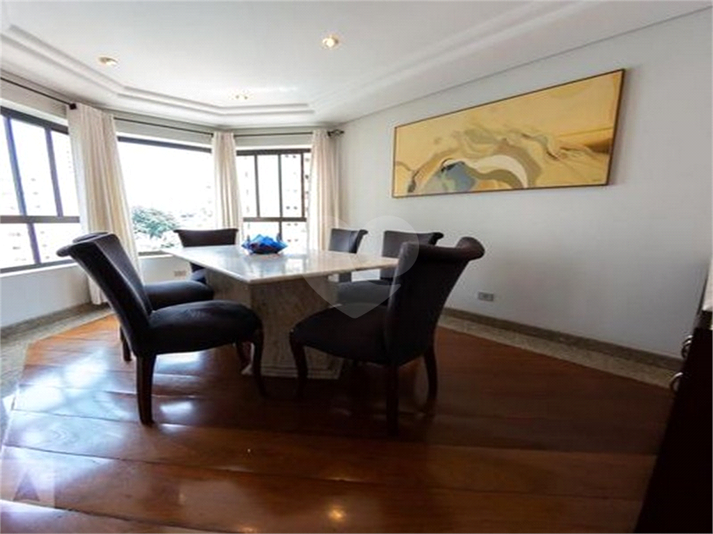 APARTAMENTO em SANTANA